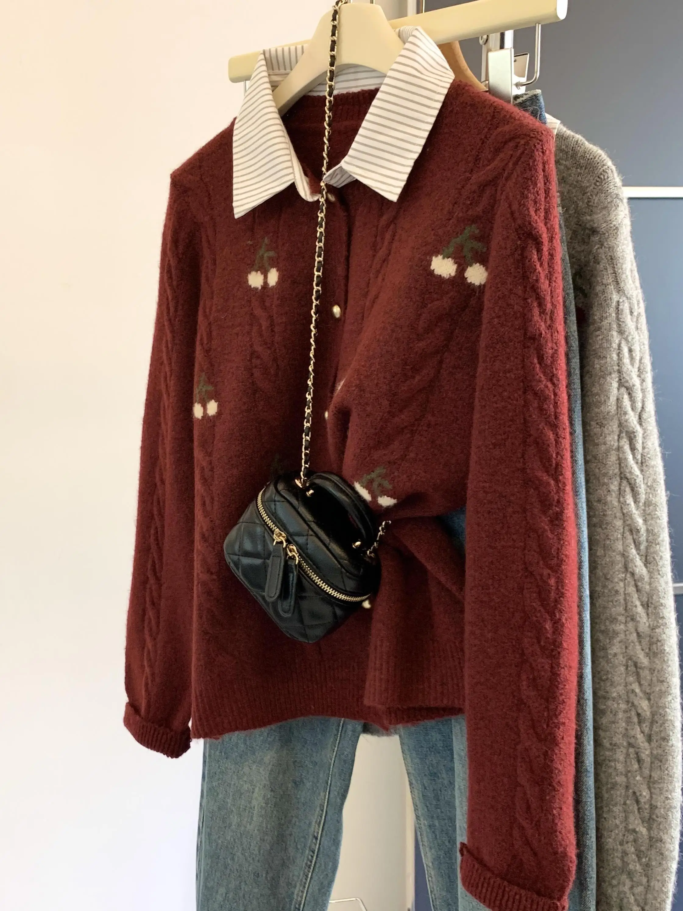 Women's Loose Knitted Sweater  - Embroidery Rose review and price