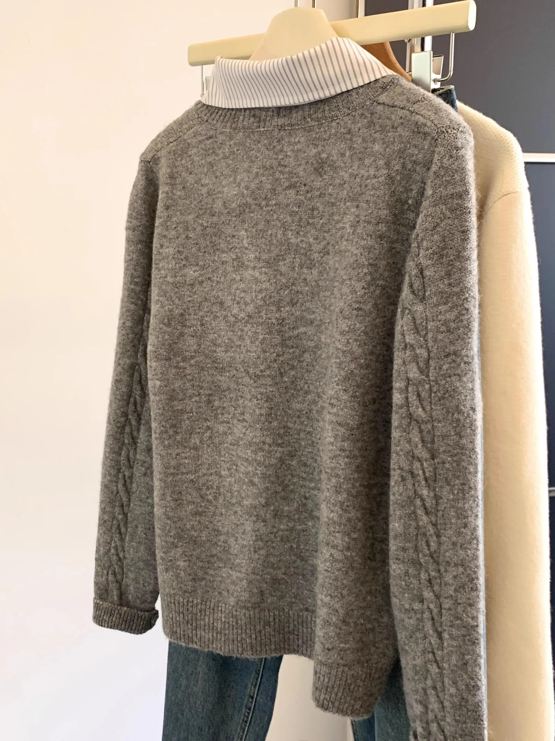 Women's Loose Knitted Sweater  - Embroidery Rose review and price